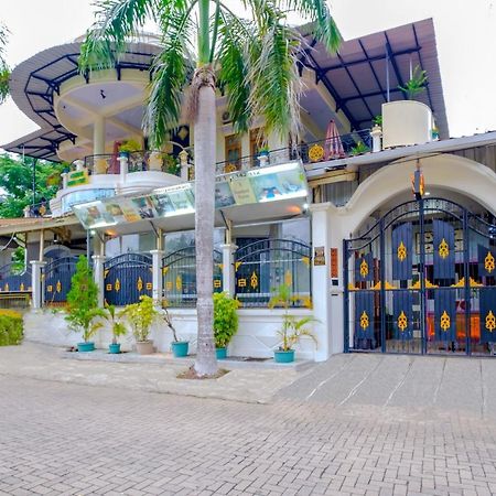 Oyo 3088 Green Valley House Senggigi Exteriör bild
