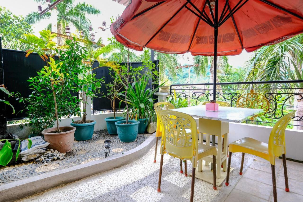 Oyo 3088 Green Valley House Senggigi Exteriör bild